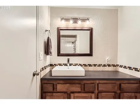 726 SE 27th Street Gresham OR 97080