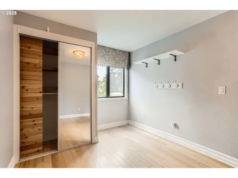 726 SE 27th Street Gresham OR 97080