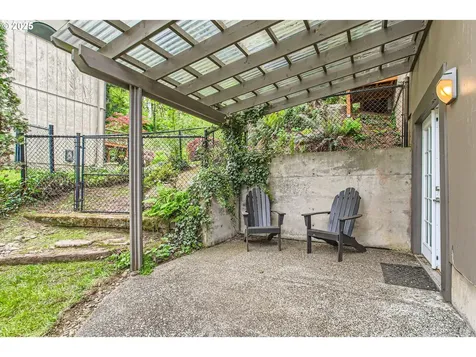726 SE 27th Street Gresham OR 97080
