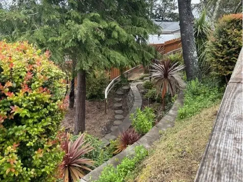 2640 Virginia Avenue North Bend OR 97459
