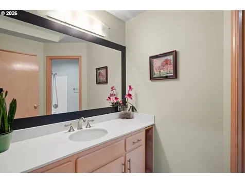 12116 SW Lesser Road Portland OR 97219