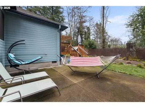 12116 SW Lesser Road Portland OR 97219