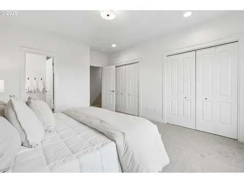4830 SW View Point Terrace Portland OR 97239