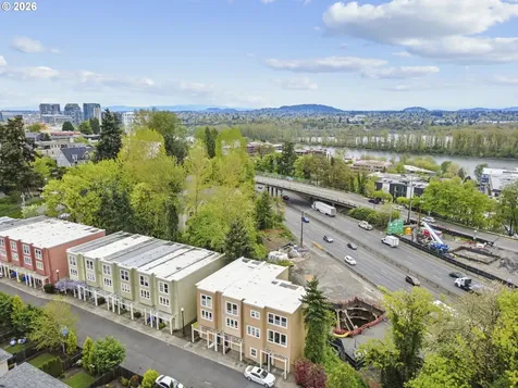 4830 SW View Point Terrace Portland OR 97239