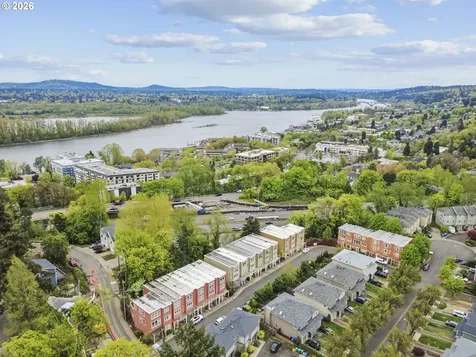4830 SW View Point Terrace Portland OR 97239