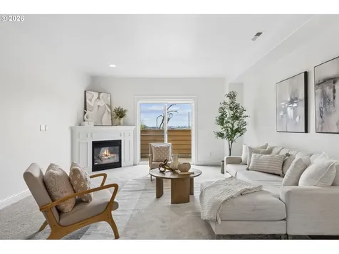 4830 SW View Point Terrace Portland OR 97239