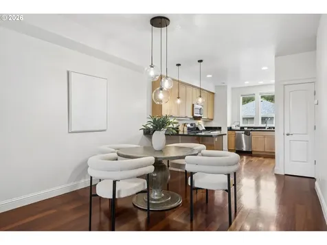 4830 SW View Point Terrace Portland OR 97239