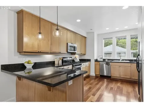4830 SW View Point Terrace Portland OR 97239