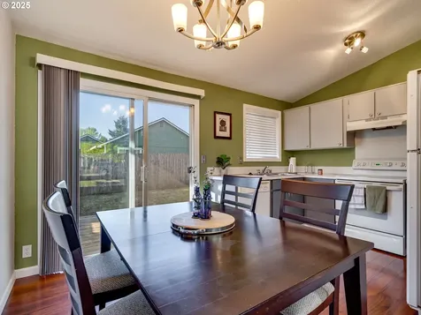 15901 NE 10th Street Vancouver WA 98684