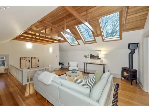 2536 NE 17th Avenue Portland OR 97212