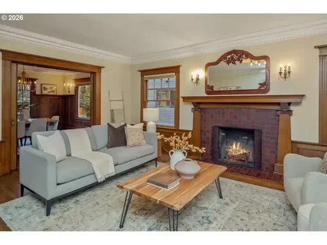 2536 NE 17th Avenue Portland OR 97212