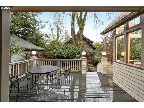 2536 NE 17th Avenue Portland OR 97212
