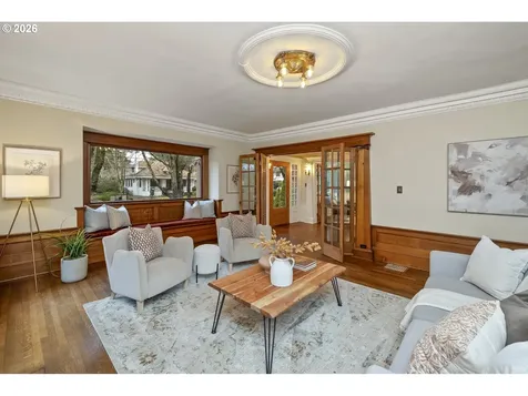 2536 NE 17th Avenue Portland OR 97212
