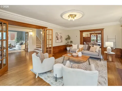 2536 NE 17th Avenue Portland OR 97212