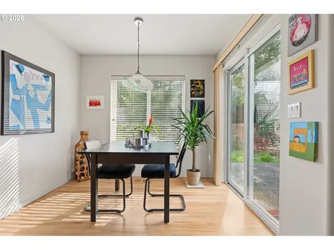 9024 SW 75th Avenue Portland OR 97223