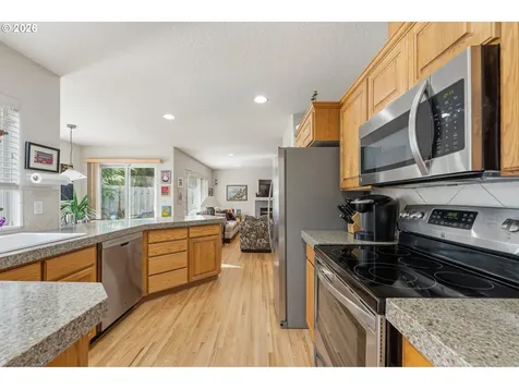 9024 SW 75th Avenue Portland OR 97223