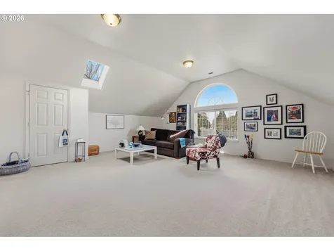 9024 SW 75th Avenue Portland OR 97223