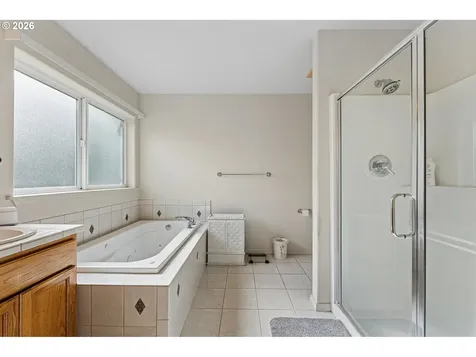 9024 SW 75th Avenue Portland OR 97223