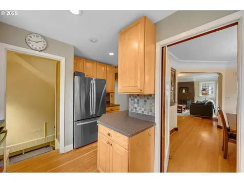 1802 NE 56th Avenue Portland OR 97213