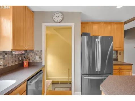 1802 NE 56th Avenue Portland OR 97213