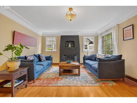 1802 NE 56th Avenue Portland OR 97213
