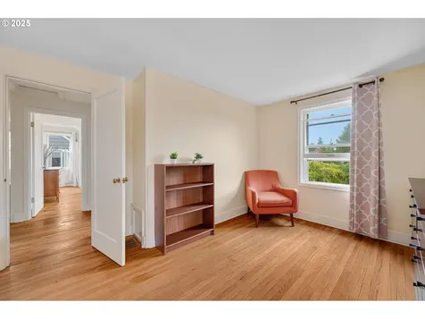 1802 NE 56th Avenue Portland OR 97213