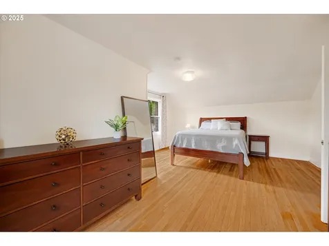 1802 NE 56th Avenue Portland OR 97213