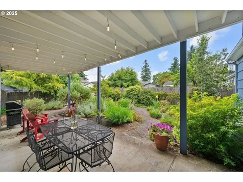 1802 NE 56th Avenue Portland OR 97213