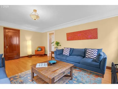 1802 NE 56th Avenue Portland OR 97213