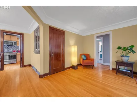 1802 NE 56th Avenue Portland OR 97213