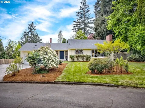 4585 SW Poplar Lane Portland OR 97225