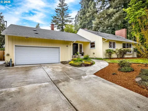 4585 SW Poplar Lane Portland OR 97225