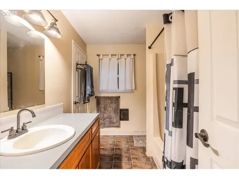 37675 Sandy Heights Street Sandy OR 97055