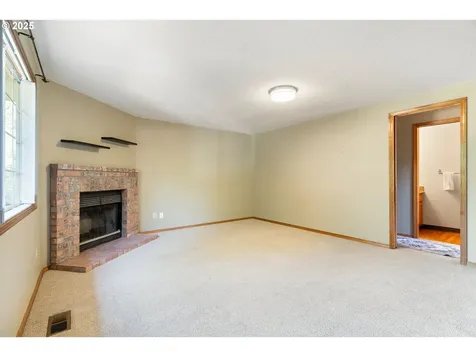 10105 SW 36th Court Portland OR 97219