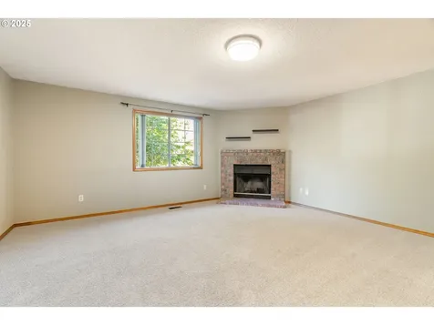 10105 SW 36th Court Portland OR 97219