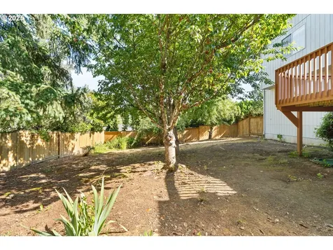 10105 SW 36th Court Portland OR 97219