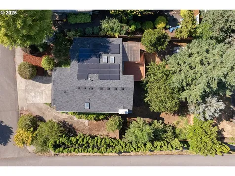 10105 SW 36th Court Portland OR 97219