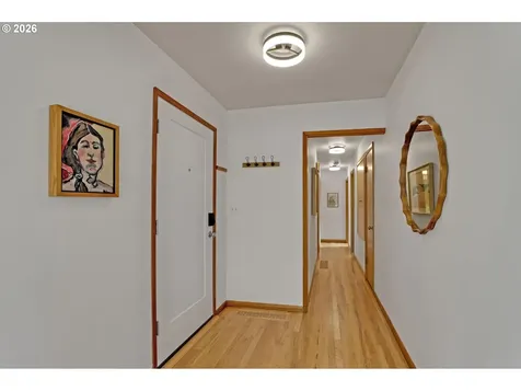 3360 SW Hamilton Street Portland OR 97239