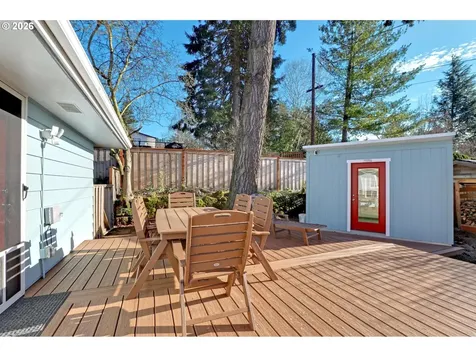 3360 SW Hamilton Street Portland OR 97239