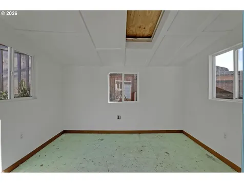 3360 SW Hamilton Street Portland OR 97239