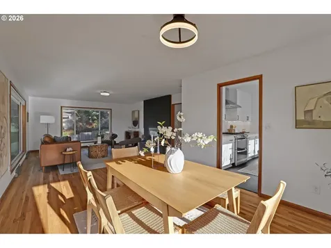 3360 SW Hamilton Street Portland OR 97239