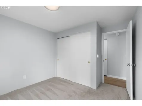 12170 SW Spring Court Portland OR 97225