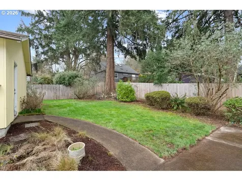 12170 SW Spring Court Portland OR 97225