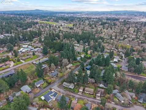 12170 SW Spring Court Portland OR 97225