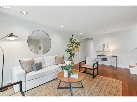 3904 SE 16th Avenue Portland OR 97202
