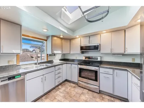 5900 Coats Avenue Cloverdale OR 97112