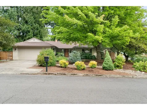 6001 SW Texas Court Portland OR 97219