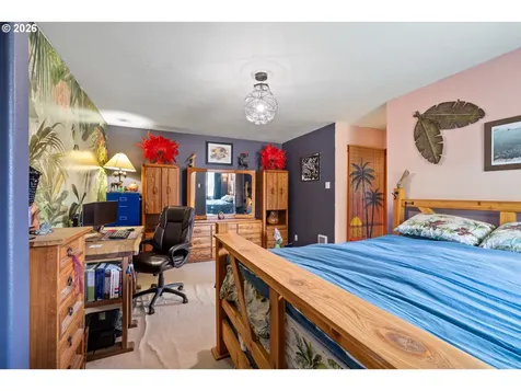 1055 Phelps Street Tillamook OR 97141