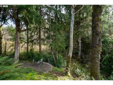 1055 Phelps Street Tillamook OR 97141