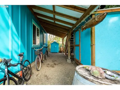 1055 Phelps Street Tillamook OR 97141